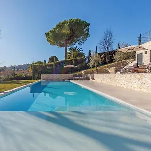 Couette-café Soha - Luxury, Mougins